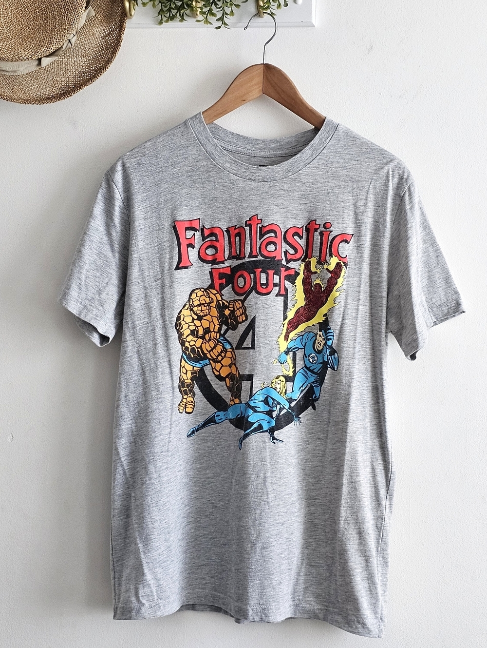 Marvel Fantastic Four Graphic T-Shirt Gray Comic Superhero Tee LT Unisex
